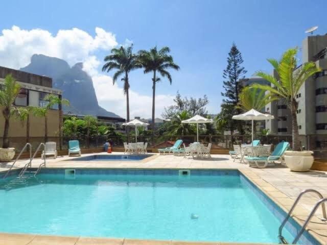 Apartemen Luxuoso Vista Mar Barra *